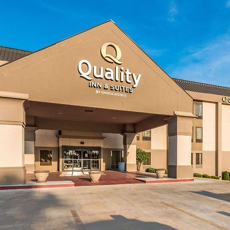 Quality Inn & Suites Quincy - Downtown Εξωτερικό φωτογραφία