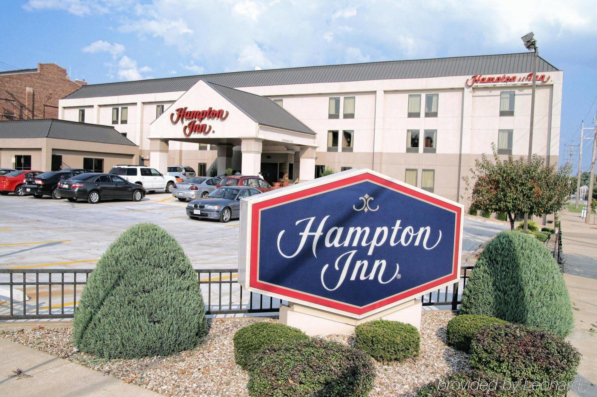 Quality Inn & Suites Quincy - Downtown Εξωτερικό φωτογραφία